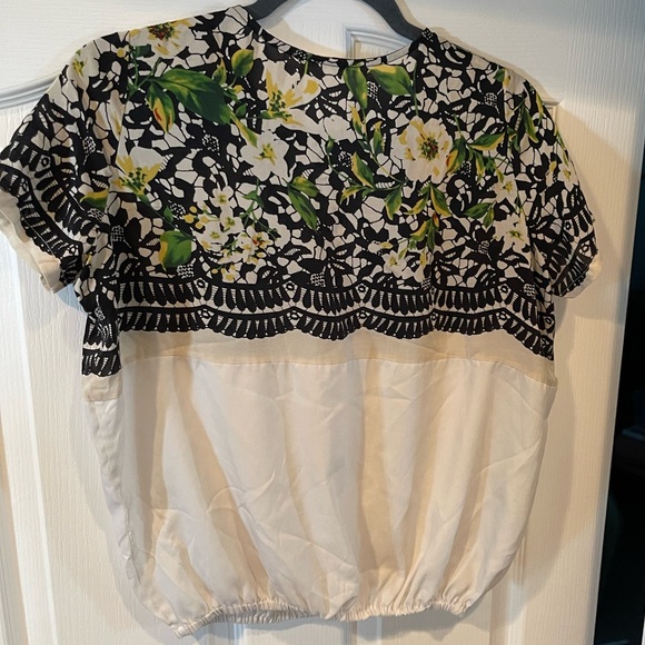 Vintage Prada Silk top - Picture 4 of 7